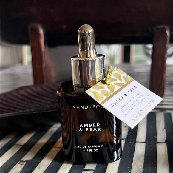 Sand + Fog Amber & Pear Eau de Parfum Oil - Black - Picture 1 of 2